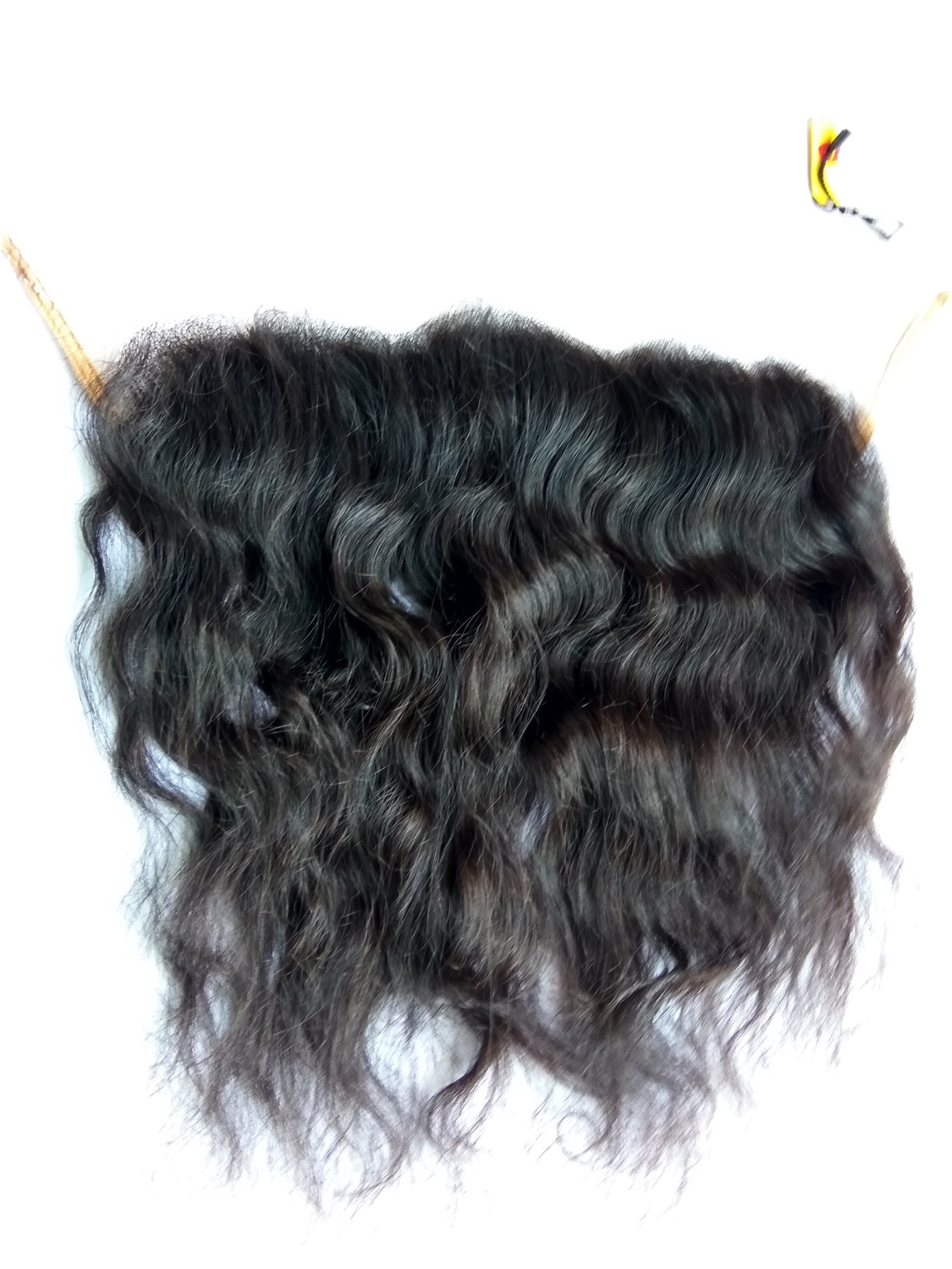 Juttu Extensions lace frontal — natural wavy texture, single donor virgin Remy